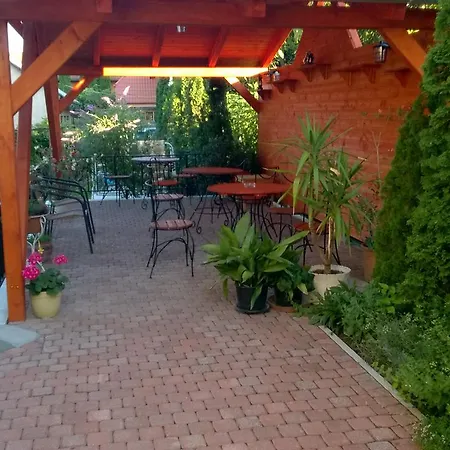 Zoe Apartman Apartment *